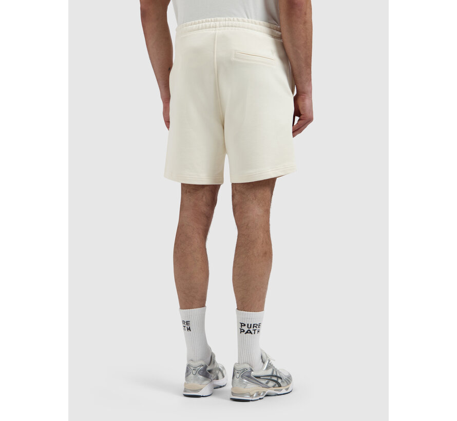 Pure Path Emblem Sweat Short Badge Ecru (26010520 - 54)