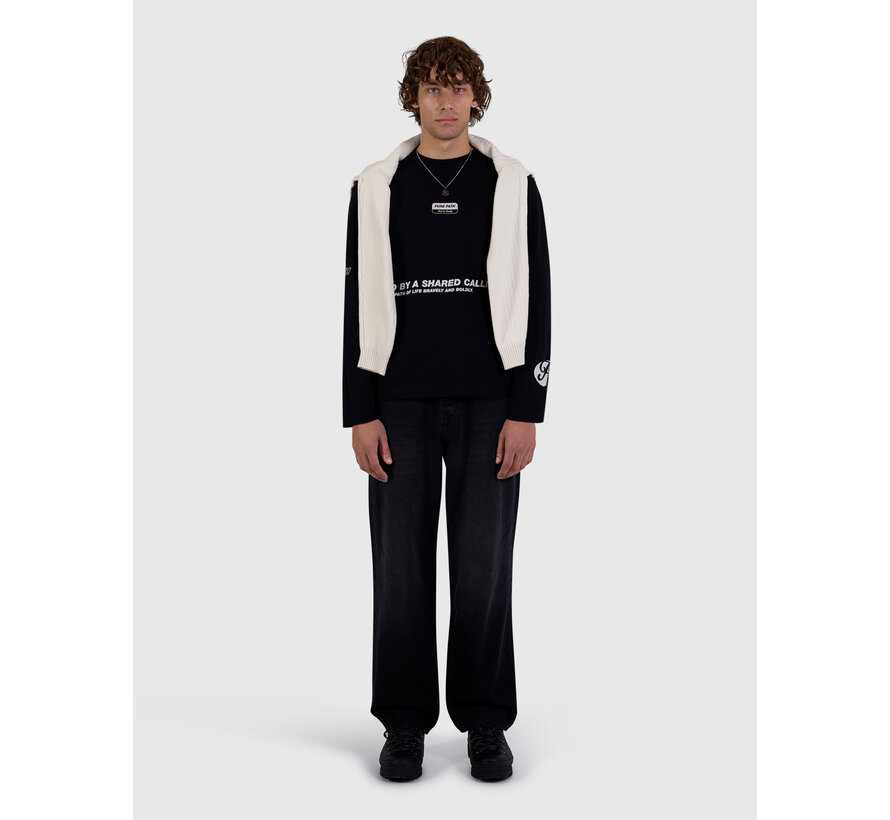 Pure Path Longsleeve T-shirt United Black (26030105 - 02)