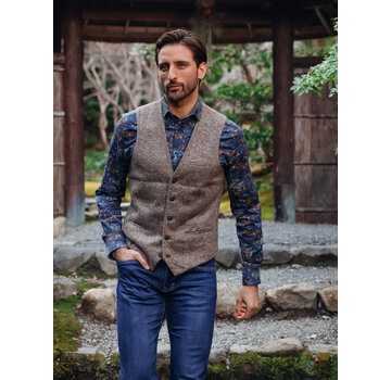 A Fish Named Fred Gilet Waistcoat Brushed Herringbone Sand (34.145 - 205)