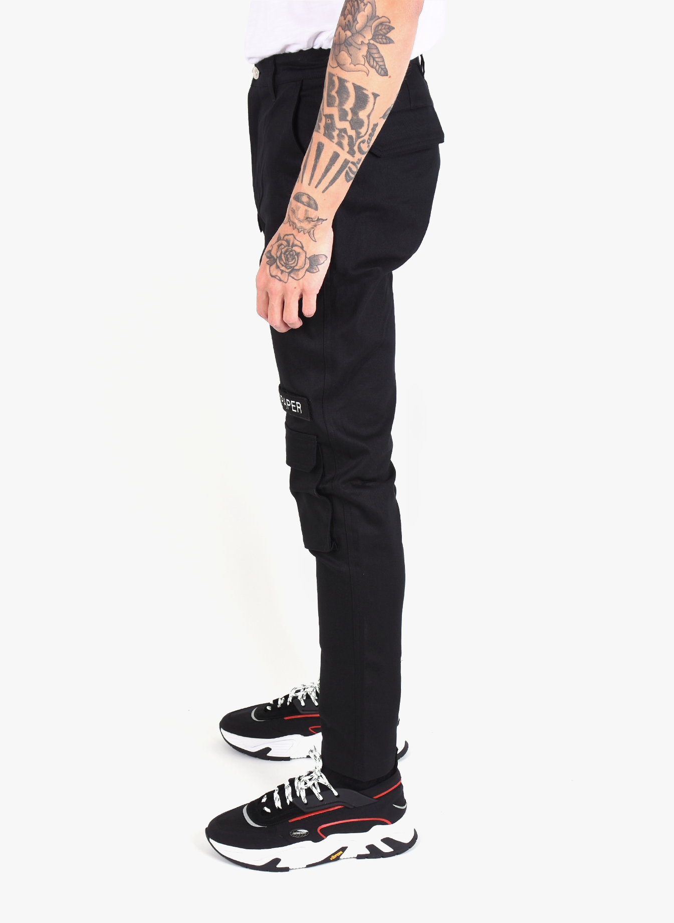 DAILY PAPER Cargo pants in black