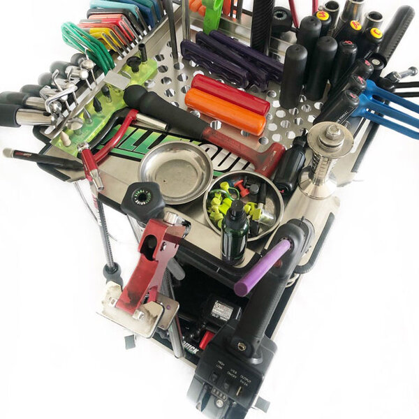 Willey Quick Tools Carrinho de Ferramentas em Alumínio com tabuleiro para acessórios da Willey Quick