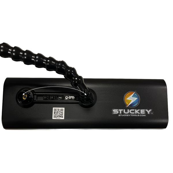 Stuckey Tools Lámpara inalámbrica Stuckey de 46 cm (18") con 3 LED y batería
