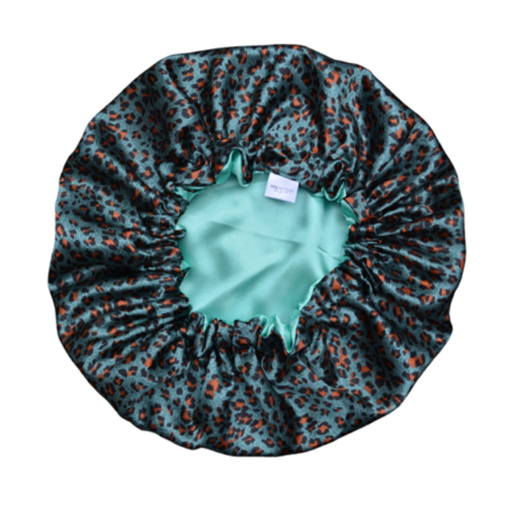 Her Motions Blue Leopard Satijn Slaapmuts/Bonnet Her Motions Blue Leopard Satijn Slaapmuts/Bonnet