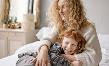 Krullen bij kinderen: zo verzorg je kinderkrullen op een makkelijke manier