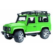 Land Rover Defender 1:16