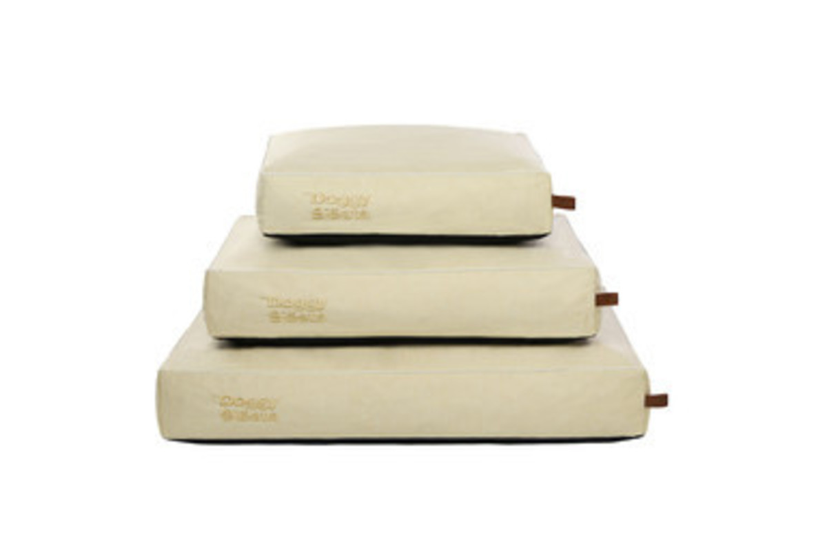 The DoggySiësta Strong Khaki L 100x70x15 cm