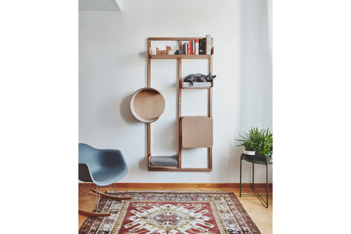 Gatto Alto, Wall Climber, Shelf small, Oak Natural