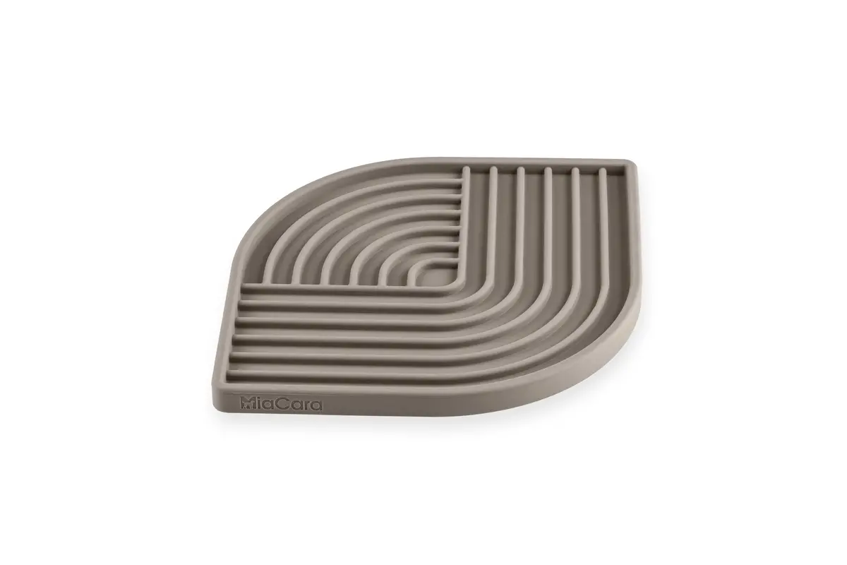 Cane Merenda, Likmat, Chai