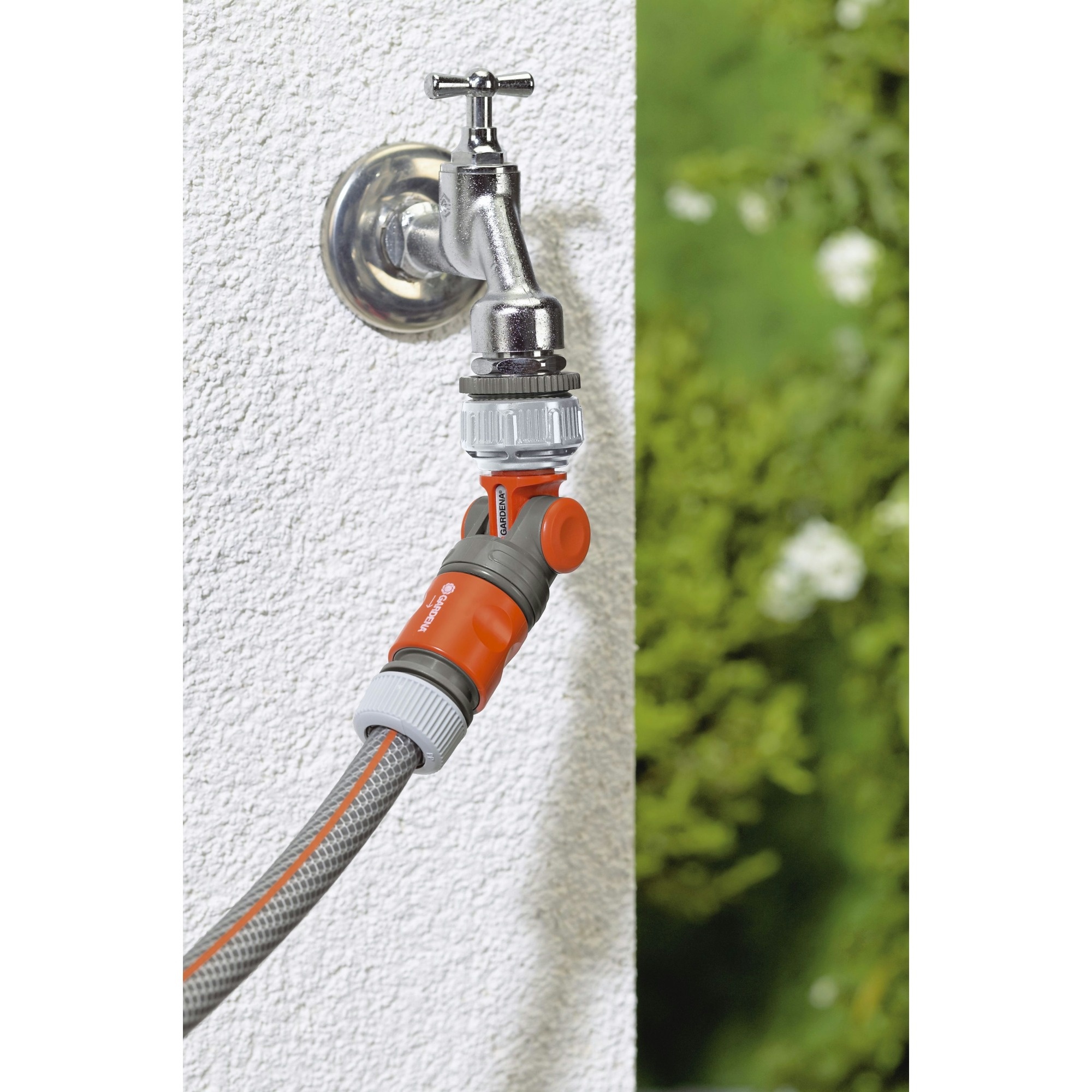 Gardena Hinged Tap Connector 1 '' - 3/4 ''