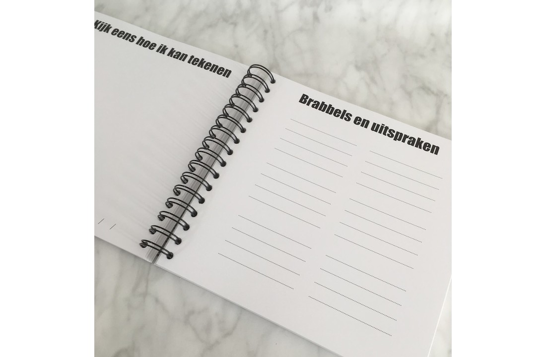 Invulboek Mijn Kleutertijd ZWART - Studijoke