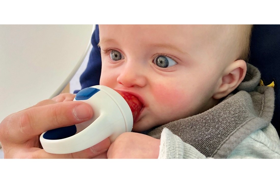 Teething Feeder Roze - OXO tot