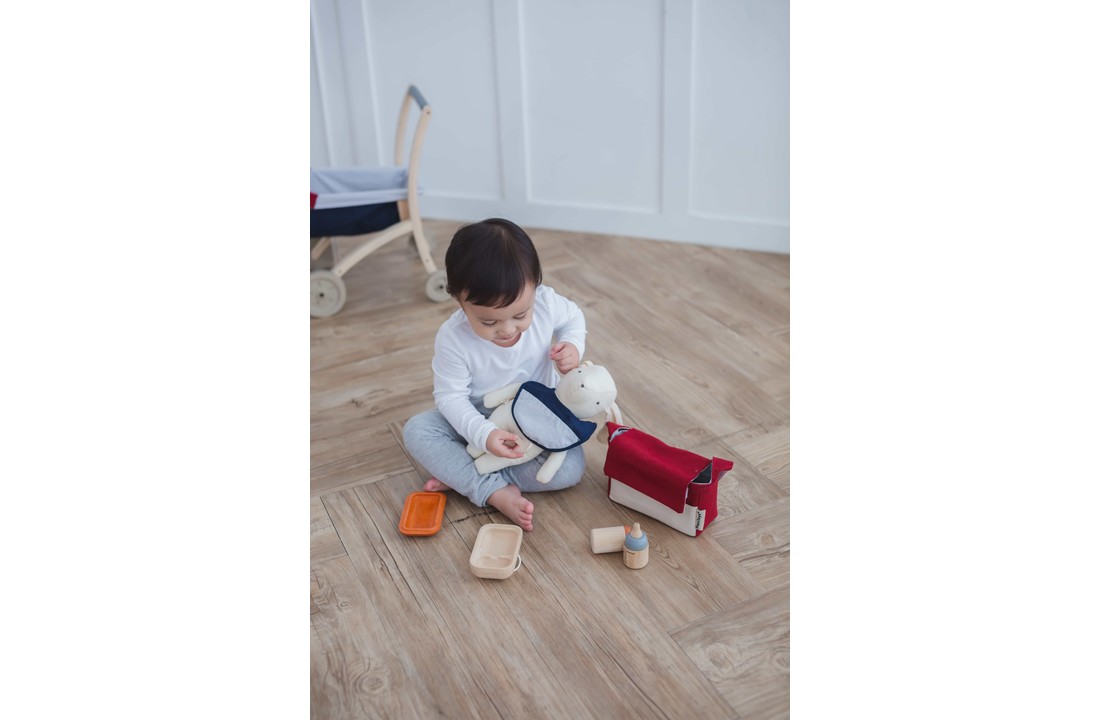 Doll Feeding Set - PlanToys