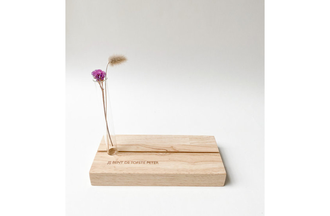 Memory Shelf 'Tofste Peter' - Minimou