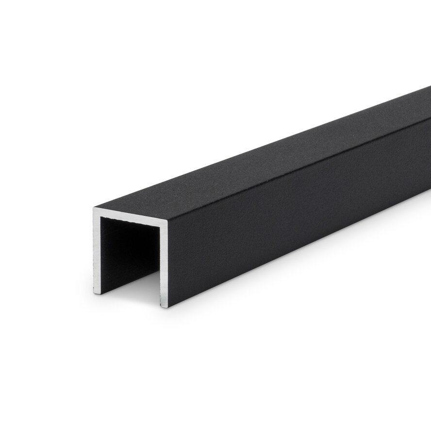 Zwart aluminium U-profiel - 40x40x40x3 mm - gecoat in RAL 9004 of 9005 - 6060 T6 - zwarte alu U-strip, -lijn, -lijst (afwerk- & afdek profiel voor kantafsluiting & randbescherming) Zwart aluminium U-profiel - 40x40x40x3 mm - gecoat in RAL 9004 of 9005 - 6060 T6 - zwarte alu U-strip, -lijn, -lijst (afwerk- & afdek profiel voor kantafsluiting & randbescherming)