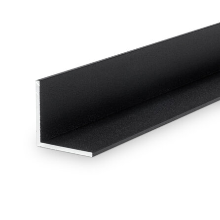 Zwart aluminium hoekprofiel - 15x15x2 mm - gecoat in RAL 9004 of 9005 - 6060 T6 - zwarte alu hoeklijn / hoekstrip / hoeklijst / hoekbeschermer (afsluit-, afwerk- & afdek profiel)