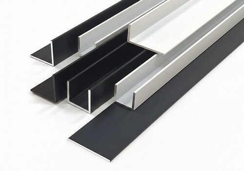 Gepoedercoate alu profielen van ALUMINIUMvakman - diverse alu profielen met hoogwaardige poedercoating - tot 2950 mm op maat, voordelig online & snel in huis! 