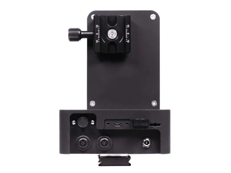 eMotimo additionally connect up to 3 Tilta Nucleus M motors, making this up to a 7 Axis rig.