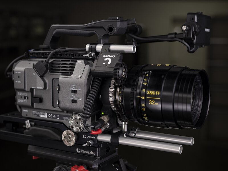 Chrosziel Universal iris motor for cine lenses in broadcast / ENG run & gun setups