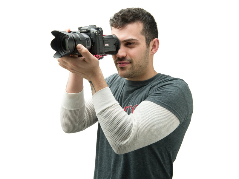 Zacuto Fits the Canon 5D MIII and the Nikon D800