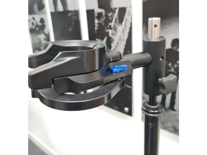 Steadicam Each kit includes balance studs for 3/4"; 5/8" and a 1/2" - one of each supplied