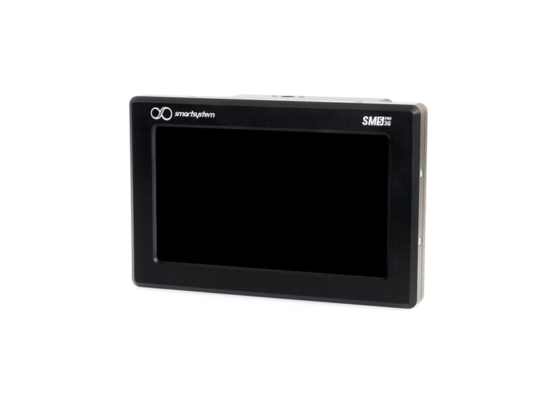 Smartsystem Ultra High Brightness up to 3200nits, LCD with Glass protection and AR coating, Completely Fanless Design with Aluminum case