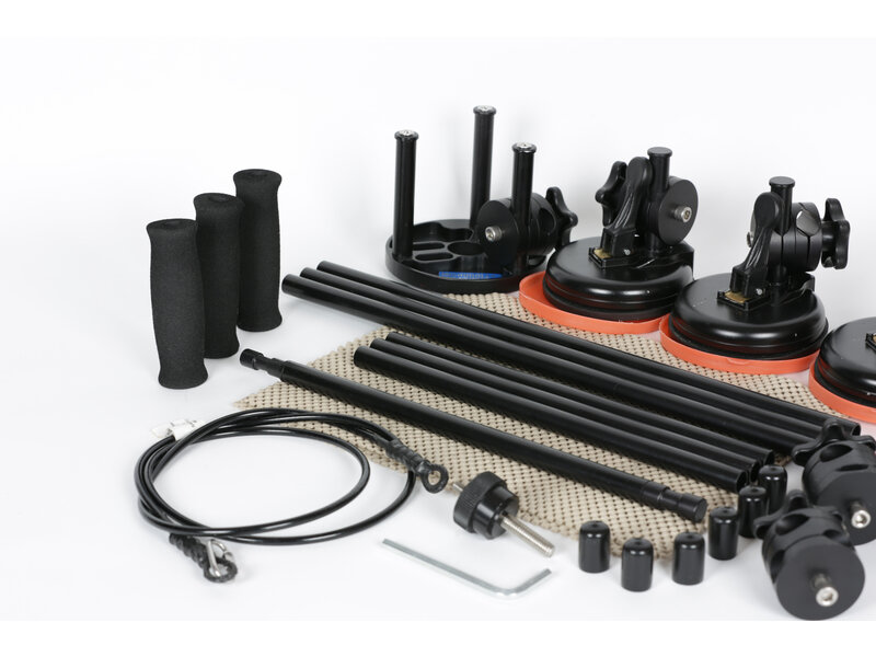 Microdolly Hollywood Maximum camera weight is 50 pounds. (22.5 kg)