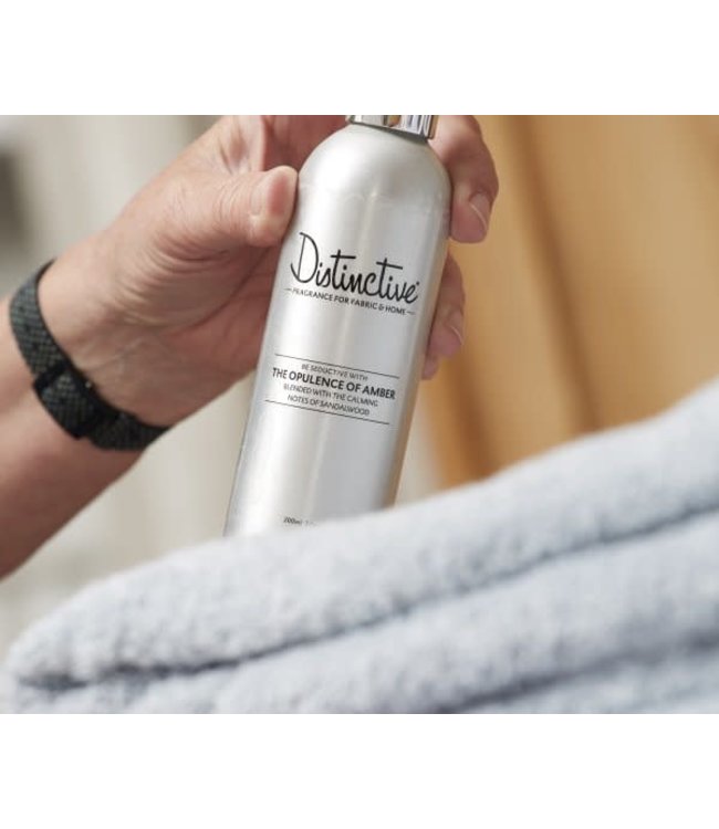 Distinctive Spray The Opulence Of Amber 200ml