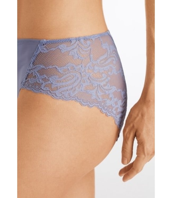 Hanro Brazilian Panty Zula Light Viola