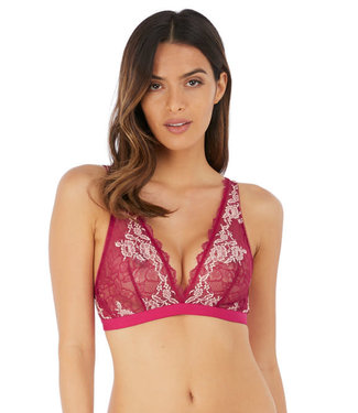 Lace Perfection Cafe Creme Contour Bra from Wacoal