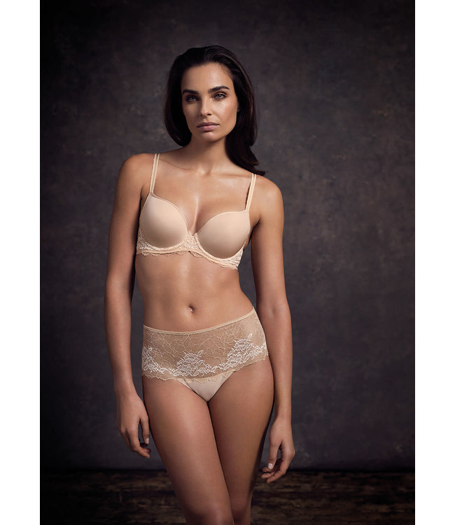 Wacoal Lace Perfection Contour Bra Cafe Creme