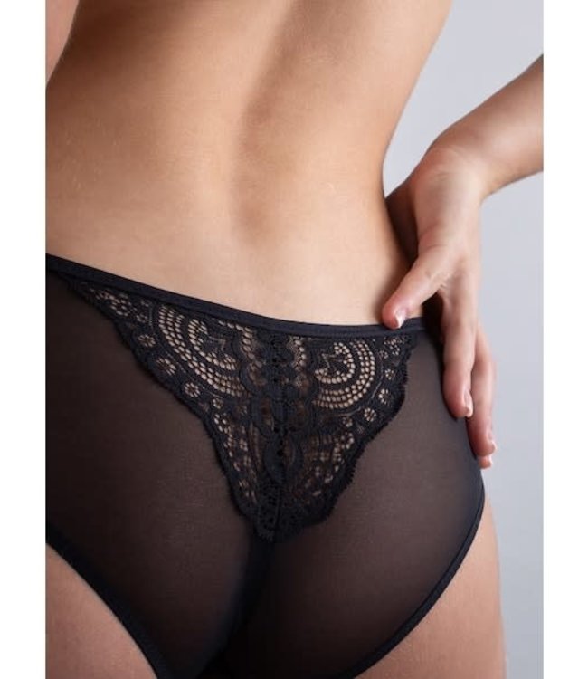 Shorty Panty Sensual Embroidery Black