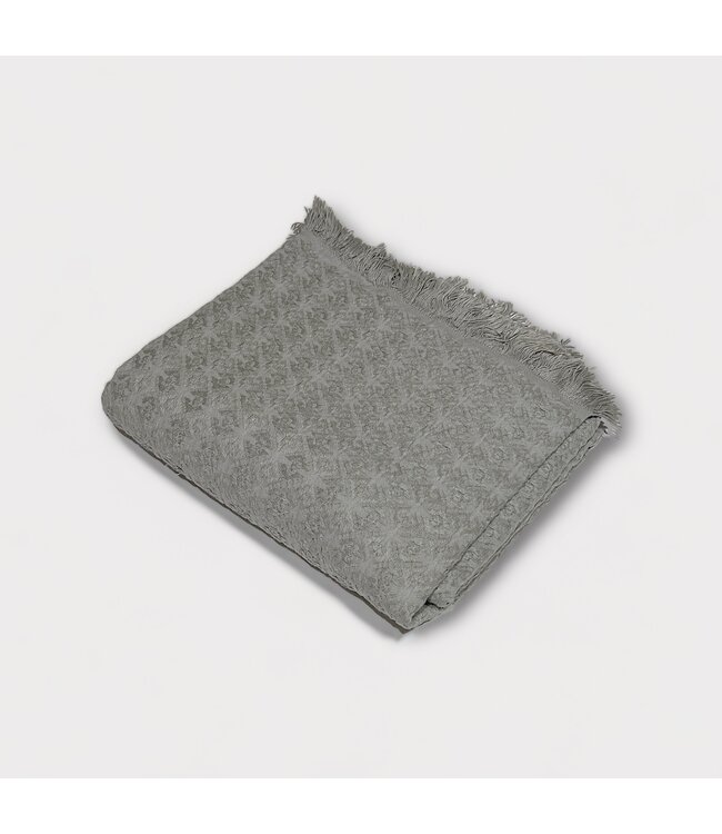 Ocupada Romance Throw Bamboo Olive
