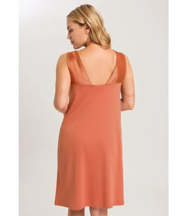 Hanro Emma Sleeveless Nightdress Apricot Brandy