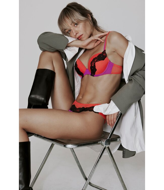 SARDA Bremer Padded Plunge Bra Hot Lava