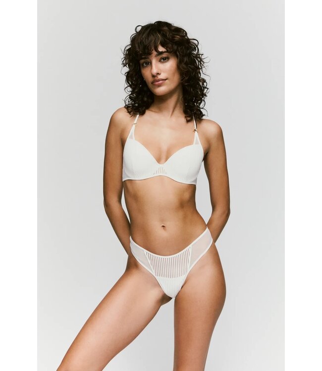 SARDA Radia String Chantilly