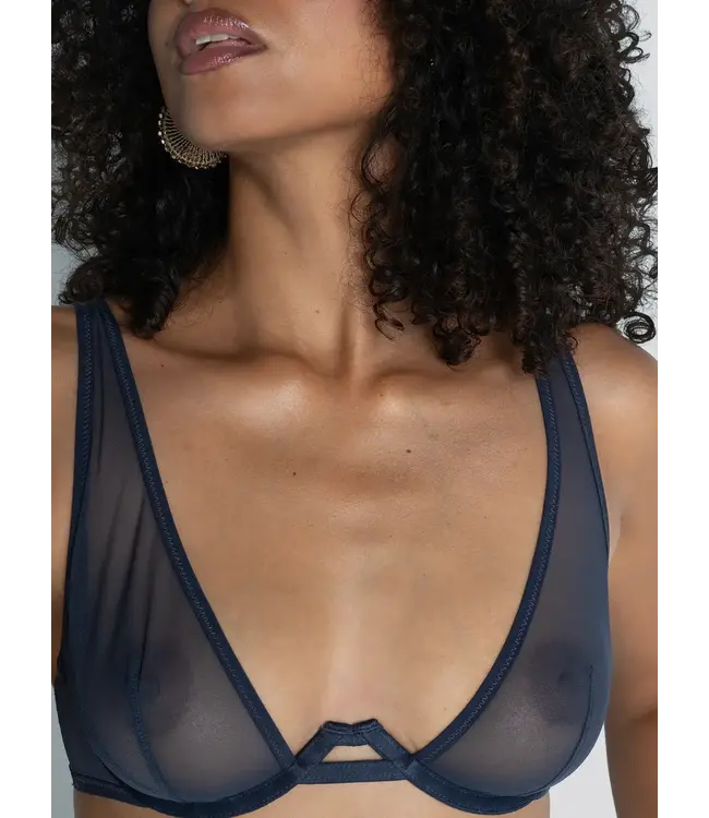 Mata-Hari Wired Plunge Bra Caverne