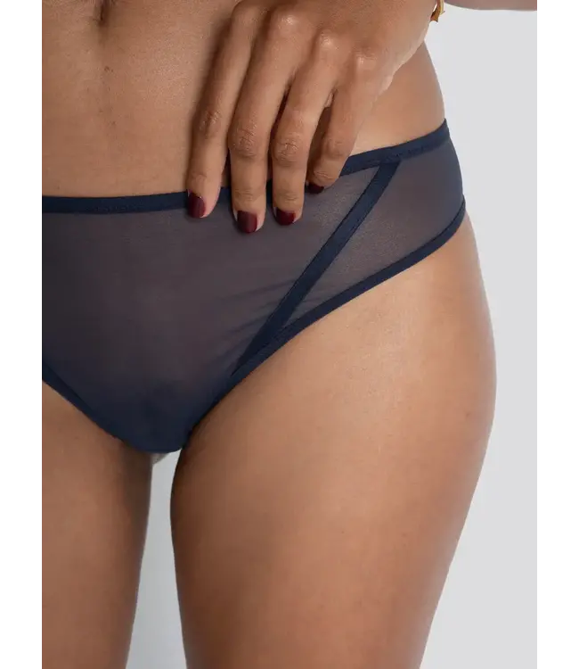 Mata-Hari Brazilian Panty Caverne