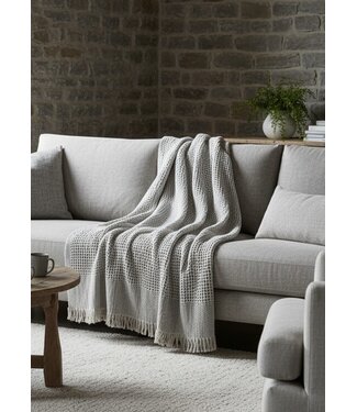 Ocupada Snuggle-Up Throw Waffle Silver Grey