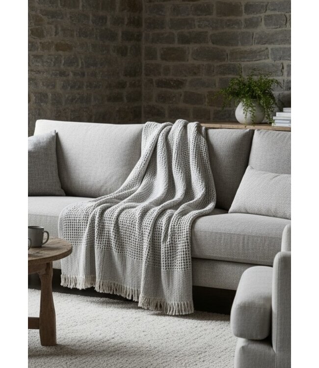 Ocupada Snuggle-Up Throw Waffle Silver Grey