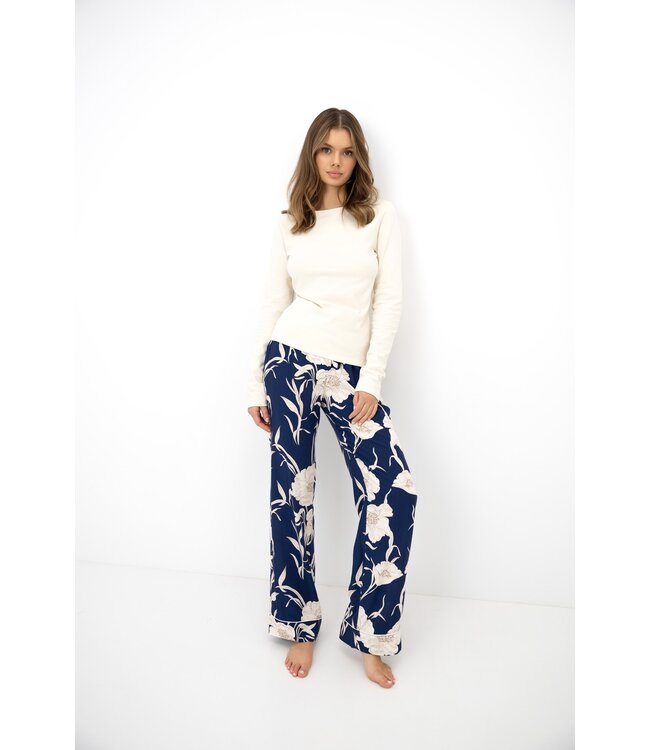 Azelia Pyjama Beige/Dark Blue