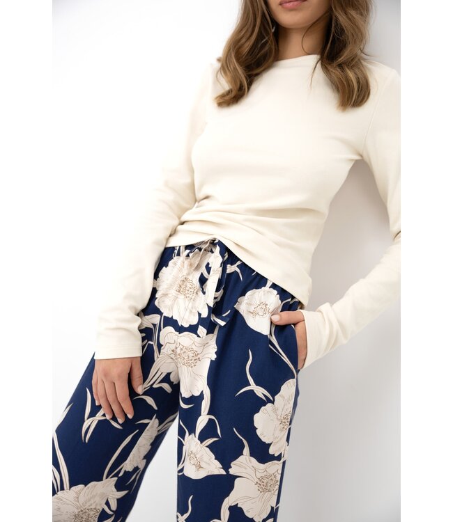 Azelia Pyjama Beige/Dark Blue