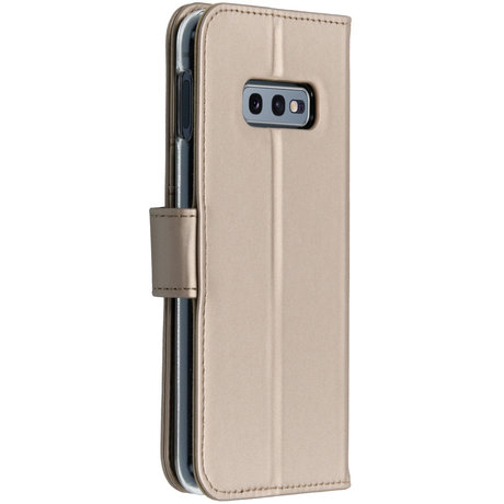 Accezz Wallet Softcase Booktype Samsung Galaxy S10e (D)
