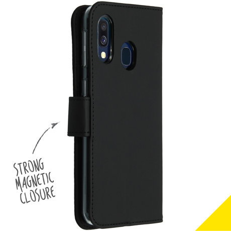Accezz Wallet Softcase Booktype Samsung Galaxy A40 - Zwart (D)