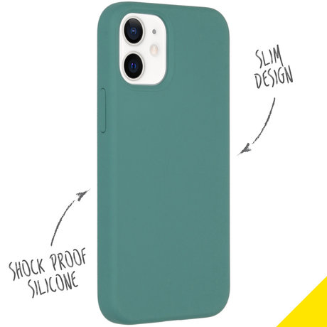 Accezz Liquid Silicone Backcover iPhone 12 Mini - Donkergroen (D)