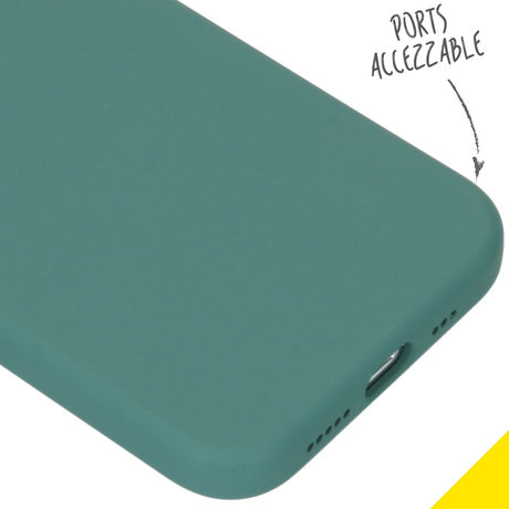 Accezz Liquid Silicone Backcover iPhone 12 (Pro) - Donkergroen (D)
