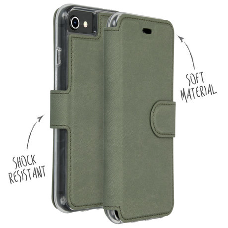 Accezz Xtreme Wallet Booktype iPhone SE (2020) / 8 / 7 - Lichtgroen (D)