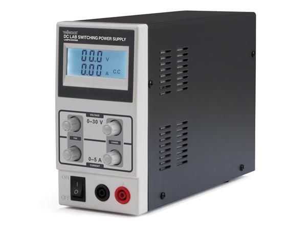 Velleman LABPS3005SM schakelende labovoeding 0-30 volt 0-5 ampère
