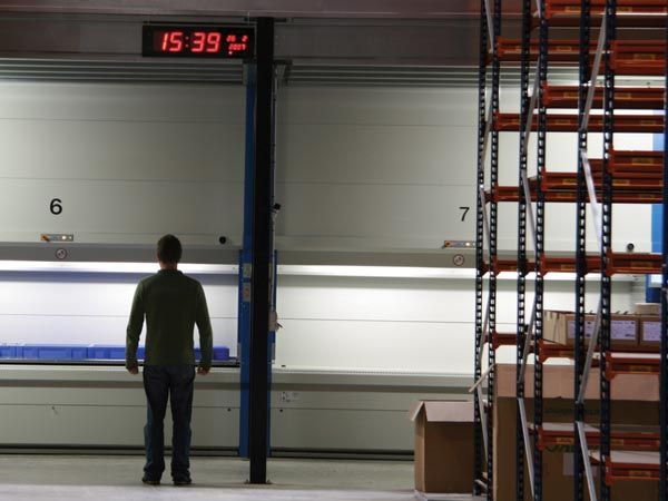 Velleman WC208 LED Wandklok met groot display 24 uursklok