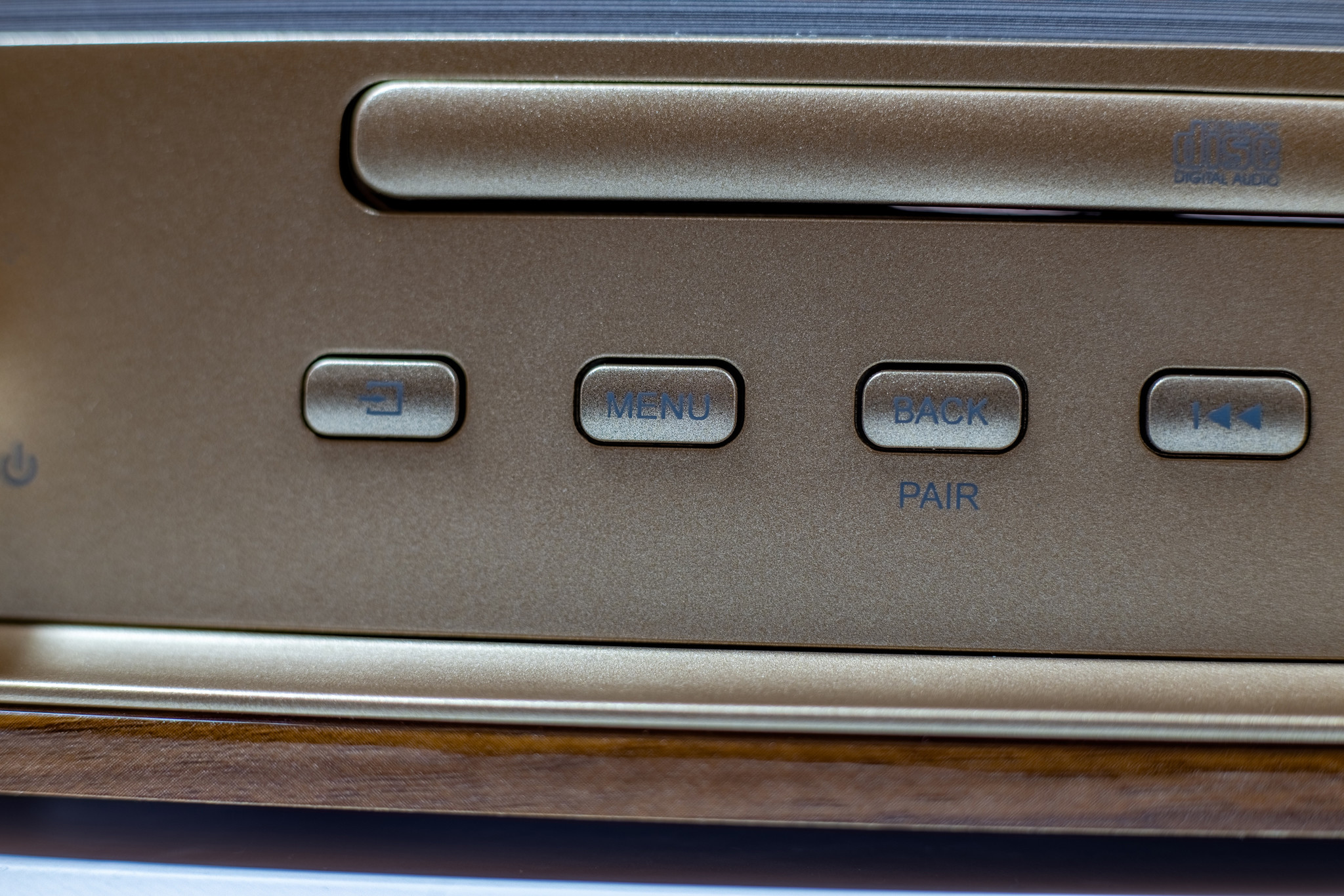 Soundmaster NMCDAB990GOLD Stereo DAB+ radio, CD speler, bluetooth, en USB
