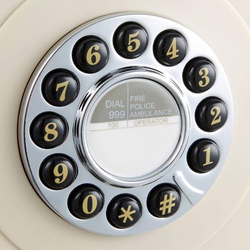 GPO Jaren ‘70 en ‘80 Muurtelefoon Ivoor met Druktoetsbediening